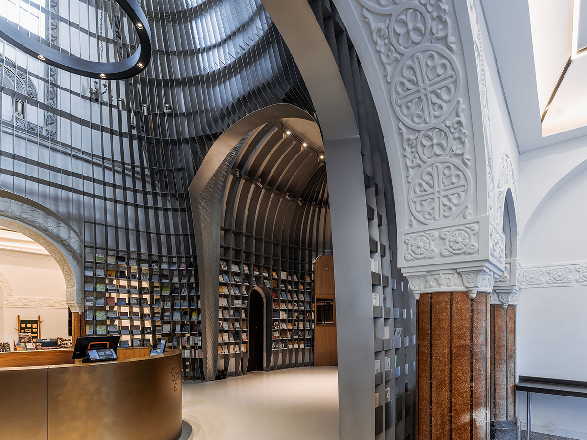 Wutopia Lab completes Sinan Books Poetry Store with 