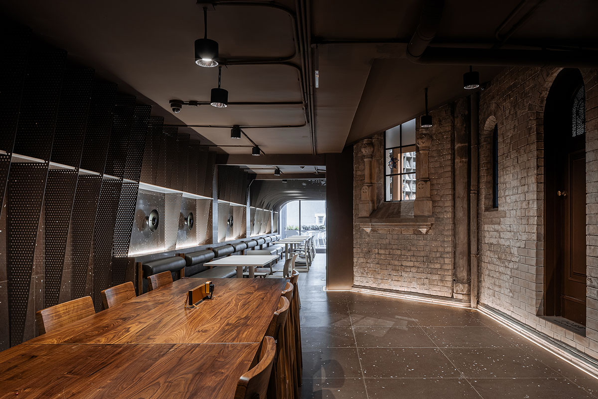 Wutopia Lab completes Sinan Books Poetry Store with 