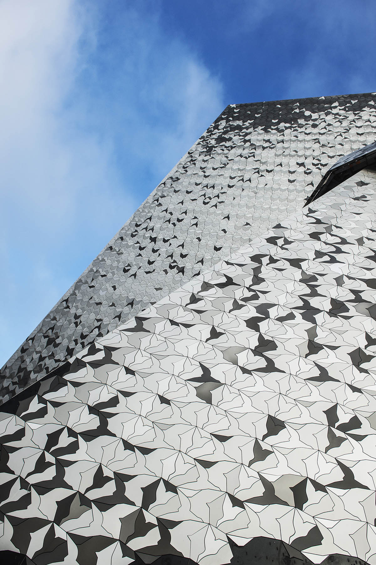 New set of photography reveals captivating details of Jean Nouvel's Philharmonie de Paris