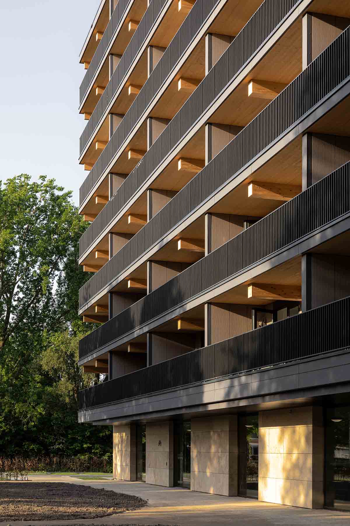 Powerhouse Company completes Rotterdam's first mass-timber residential building 