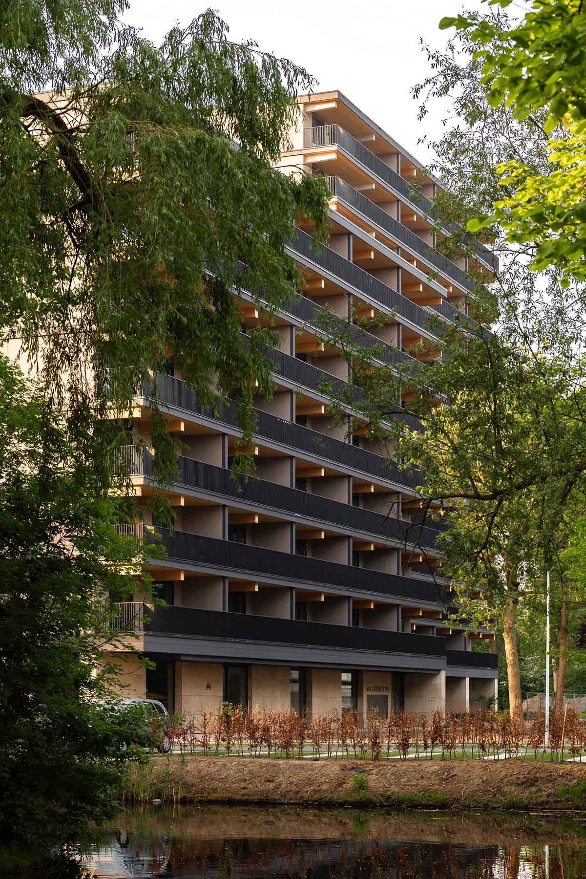 Powerhouse Company completes Rotterdam's first mass-timber residential building 
