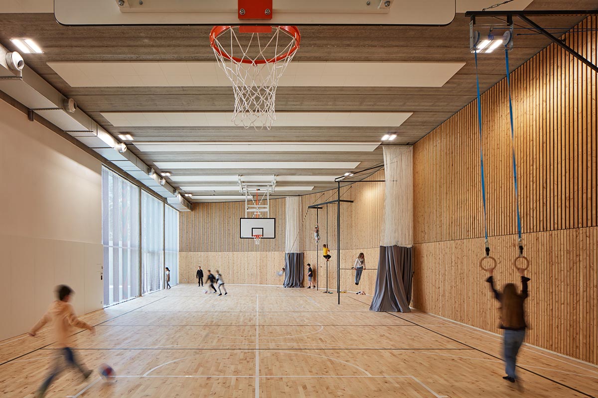 ra15 completes Duhovka Elementary School in Prague