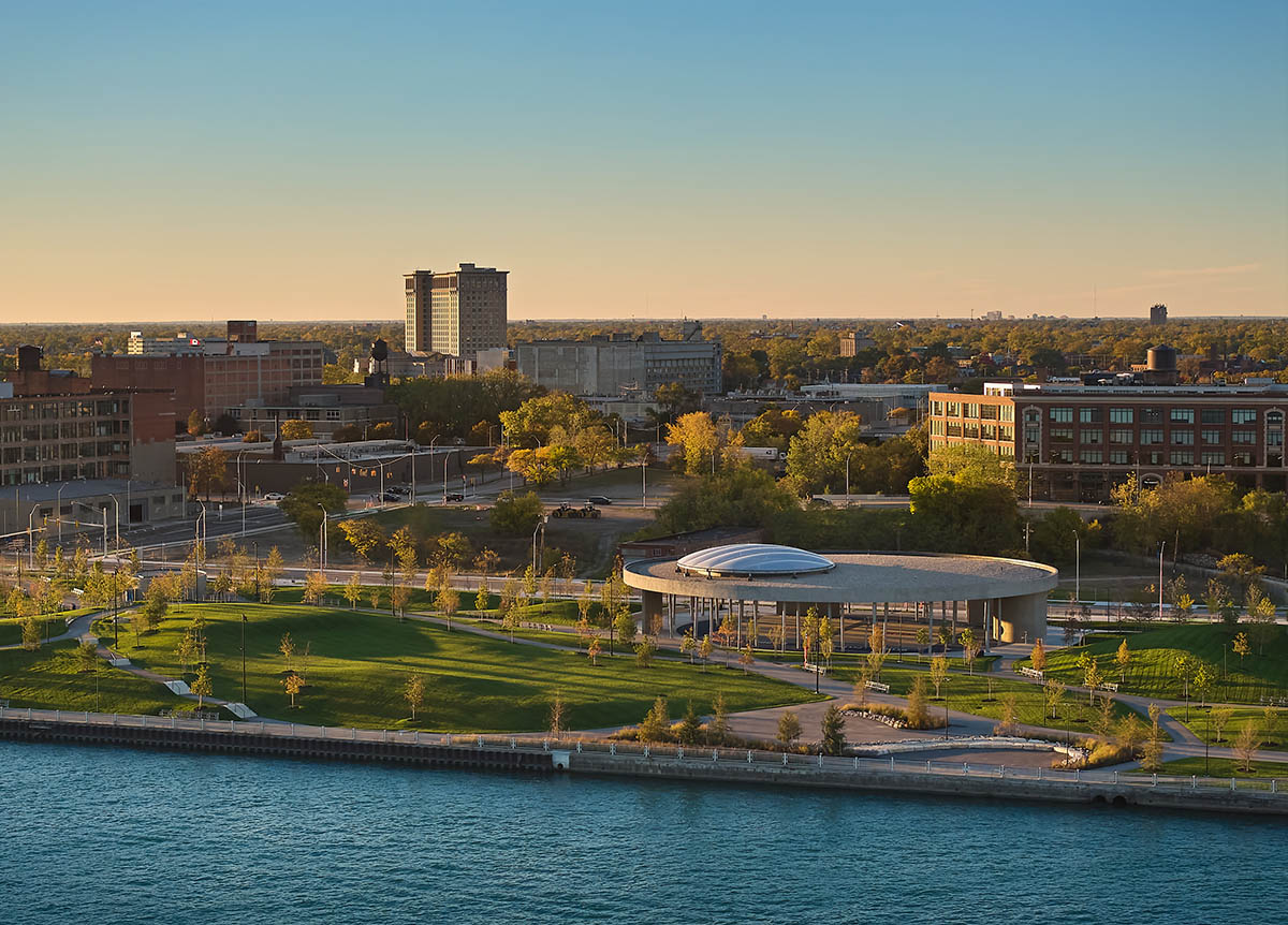 Adjaye Associates creates a pavilion-like basketball court for Detroit