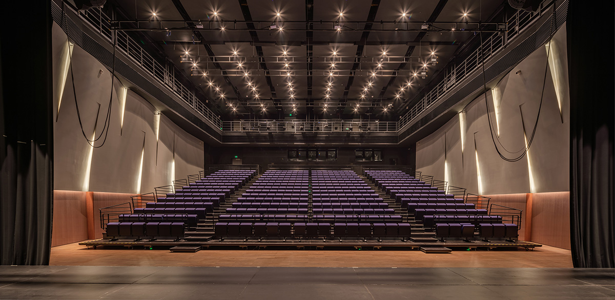Rocco Design Architects Associates completes Bao'An Performing Arts Center in Shenzhen