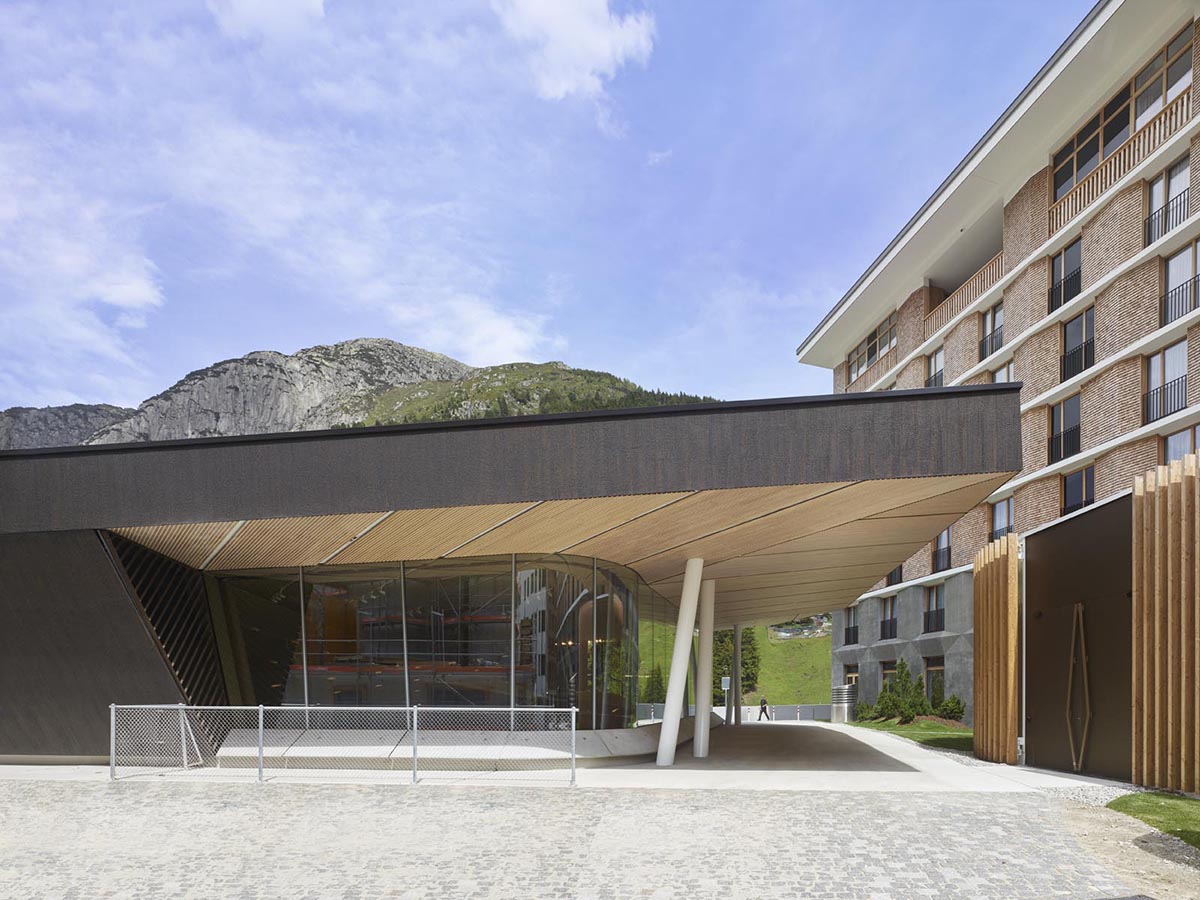 Studio Seilern Architects completes first major purpose-built concert hall in Swiss Alpine village