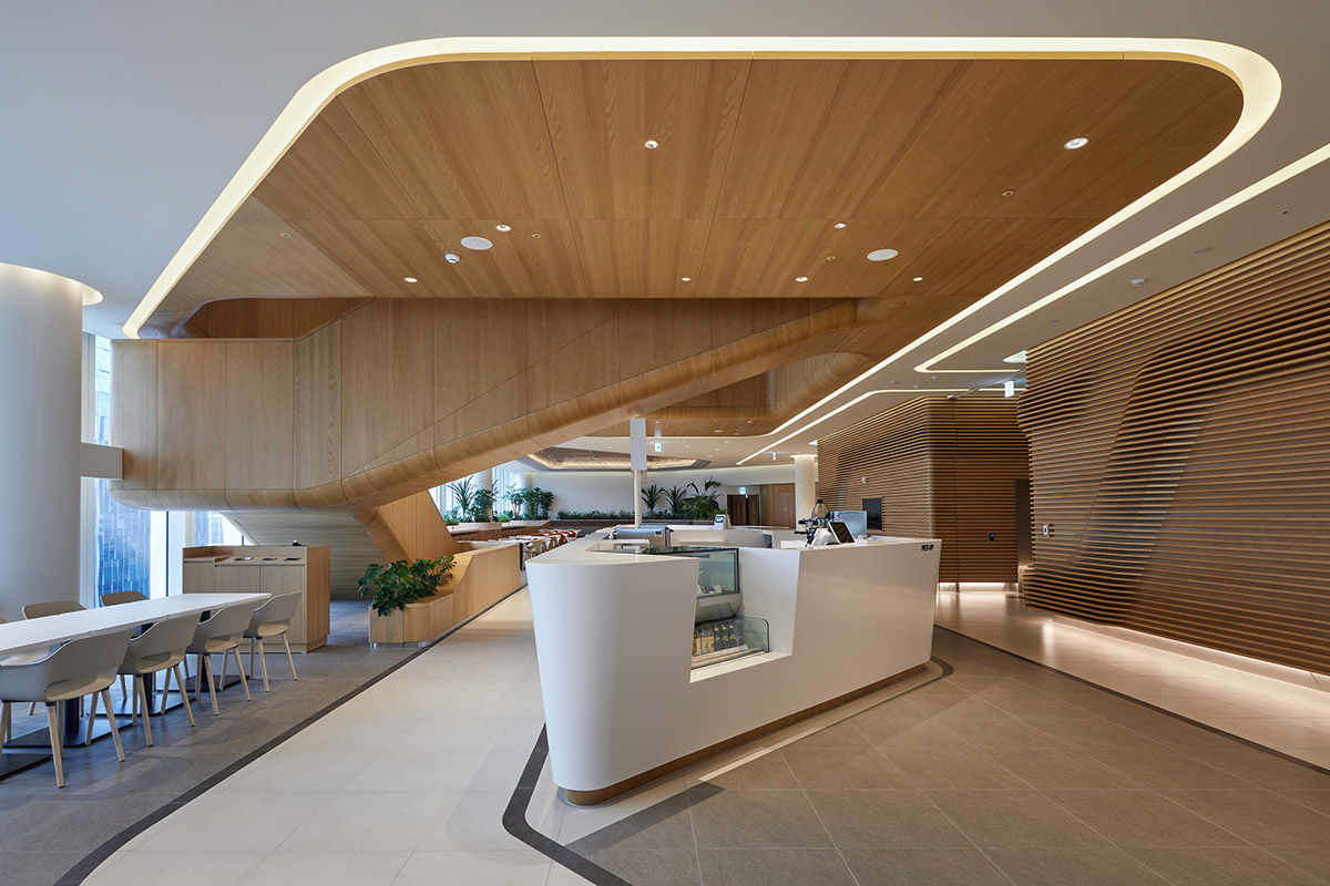 UNStudio remodels Hanwha Headquarters in Seoul with energy-generating facade