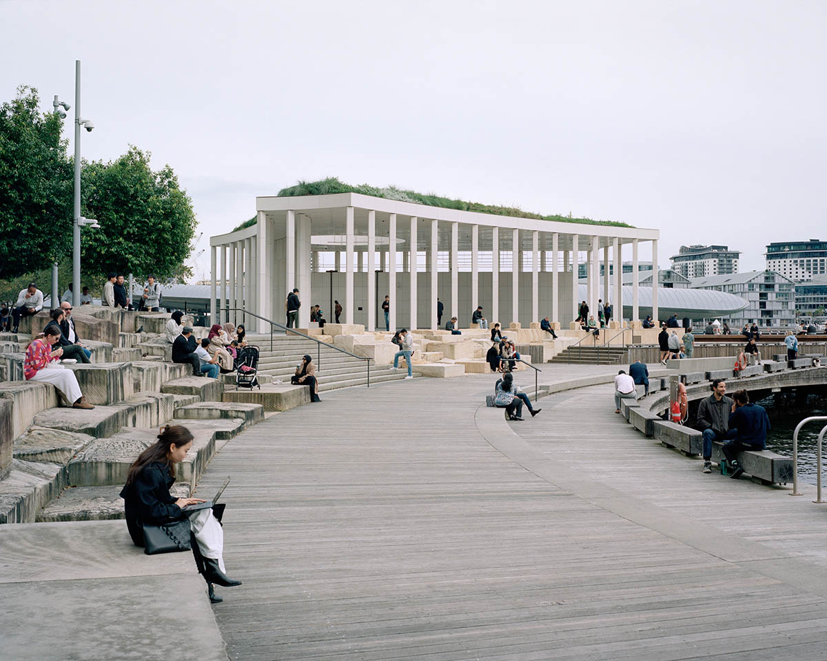 Pier Pavilion, made of recycled oyster shell terrazzo, opens on Sydney Harbour 