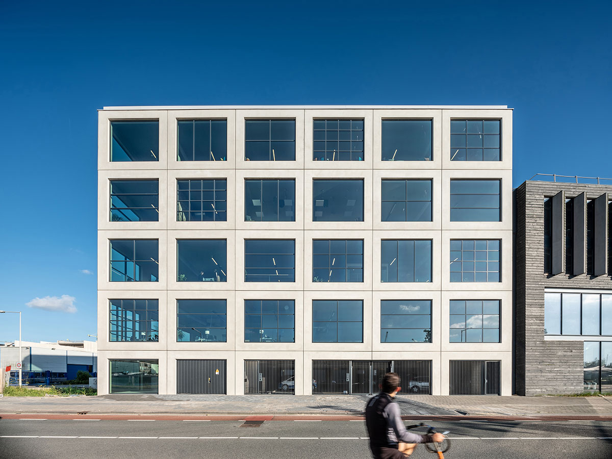 MVRDV completes office building in Amsterdam with flexible working spaces