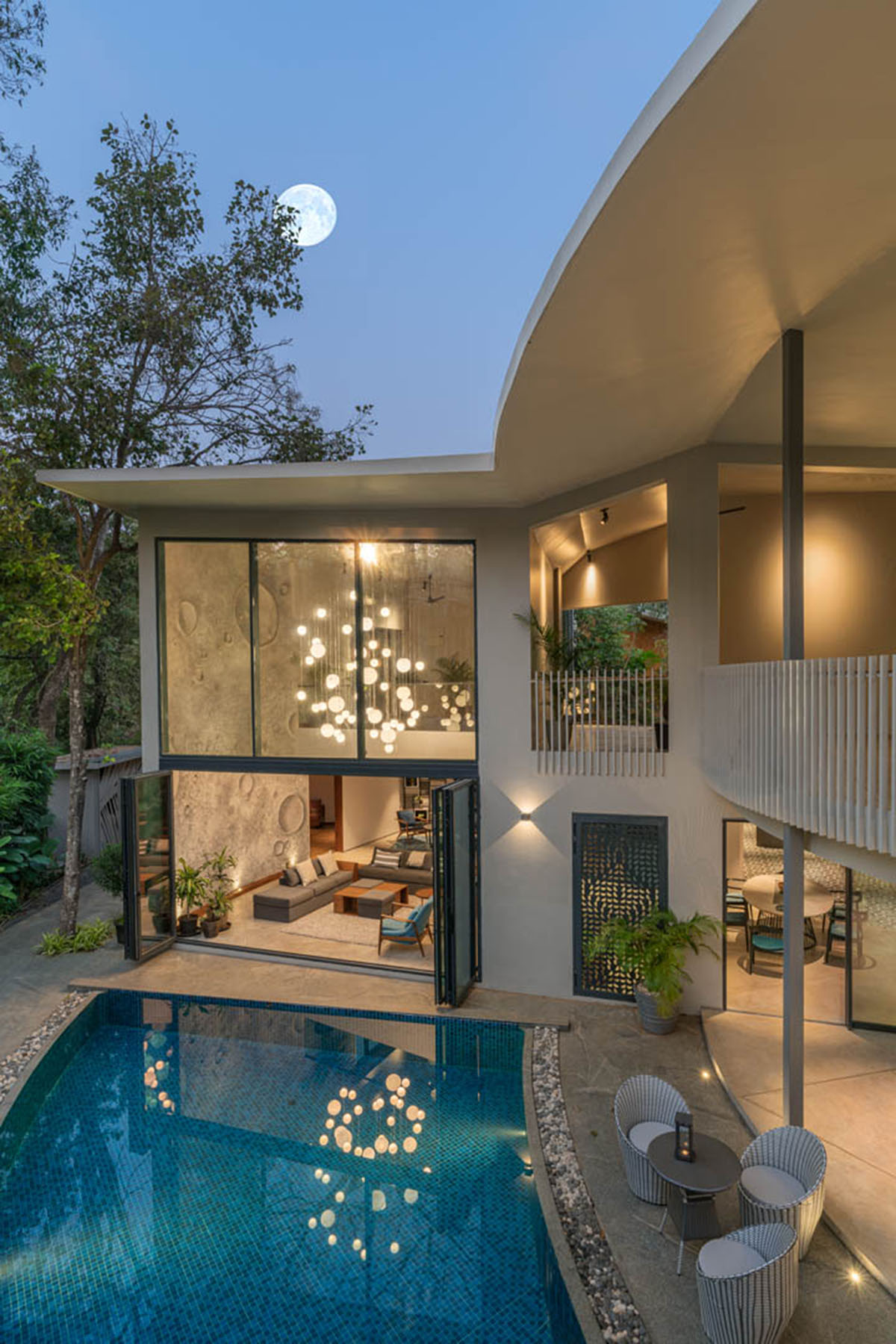 SAV Architecture + Design completes Moon House in India