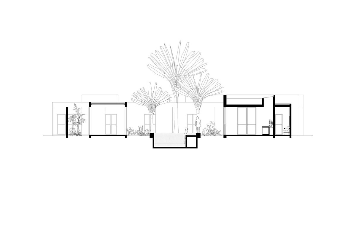 Palma designs house that makes swimming pool and courtyard the heart of the house in Mexico