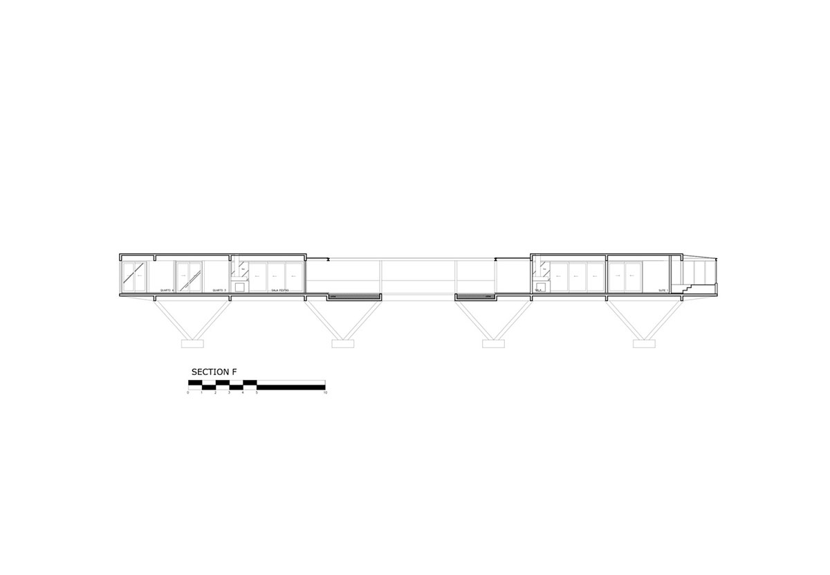 Only eight points support this linear spaceship-looking volume in the hills of Rio de Janeiro