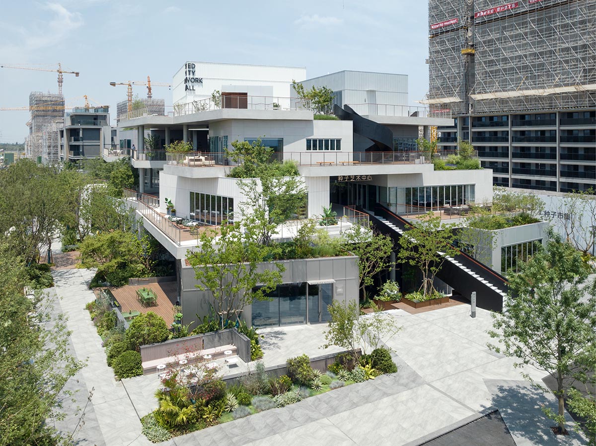 B.L.U.E. imagines Seed Plaza like a mountainous terrain in Jiaxing
