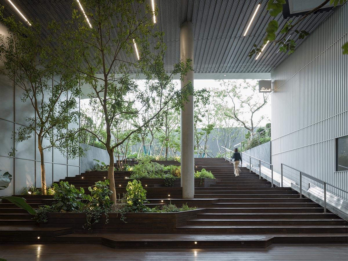 B.L.U.E. imagines Seed Plaza like a mountainous terrain in Jiaxing