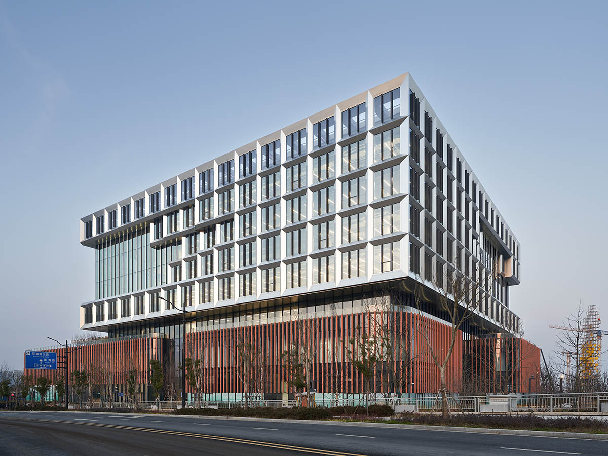 PLP Architecture reveals the world's first purpose-built AI Lab in Shanghai