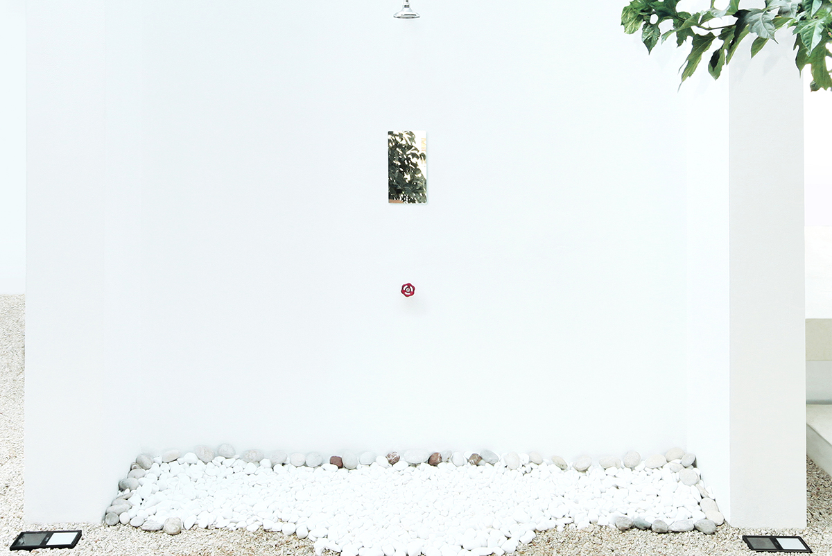 Mandalaki Studio completes minimalist prefabricated holiday house in Greece