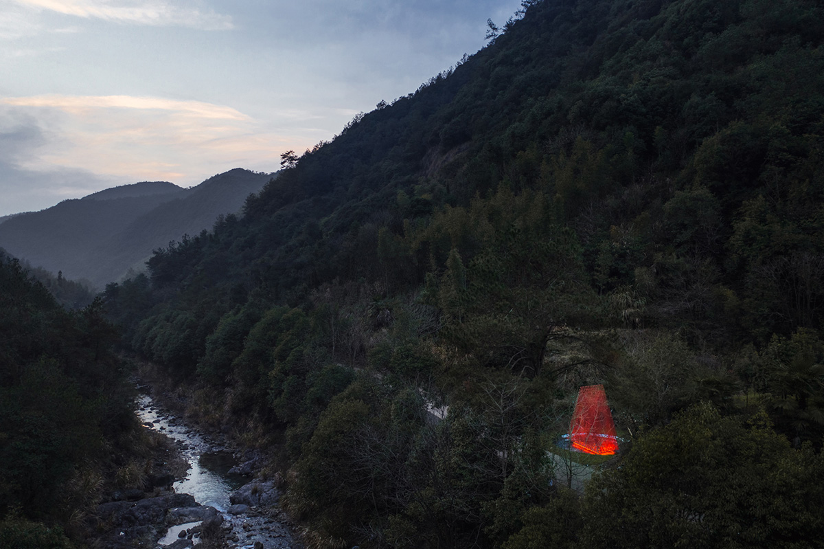 Wutopia Lab designs China's first all carbon-fiber installation in the rural area of Zhejiang