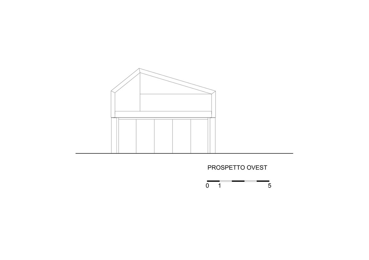 White and reddish strips are used to create cinematic appearance for Border Crossing House in Italy