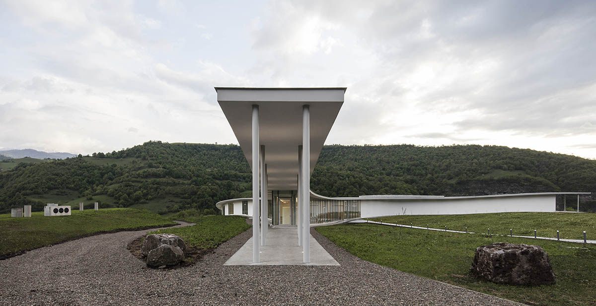 Paul Kaloustian Studio completes snake-like smart center in a rural area of Armenia