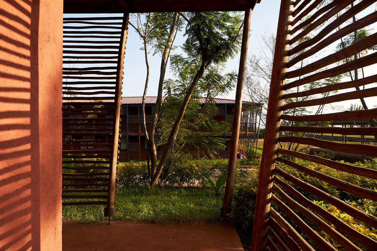 Ethiopian campus by StudioBenaim is dedicated to street children and features local elements