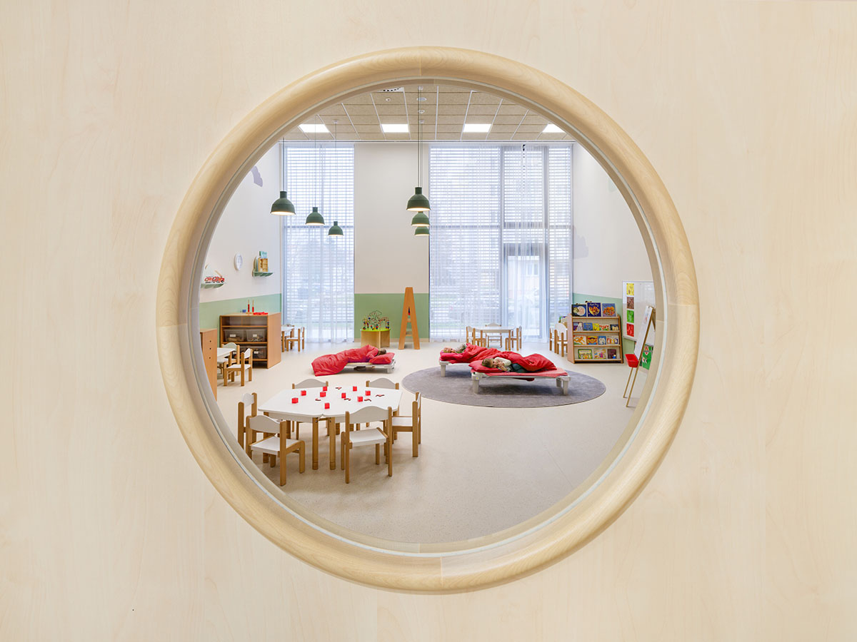 Maple Bear Schools: Innovating Canadian Bilingual Education in the Czech Republic