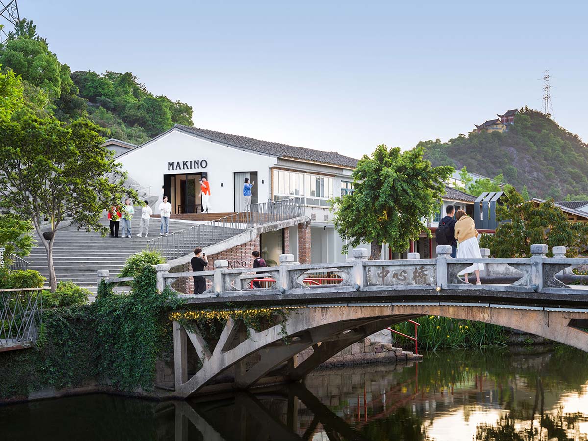 SpActrum adds swirls and cones that create two open platforms in a renovated pavilion in Wenzhou