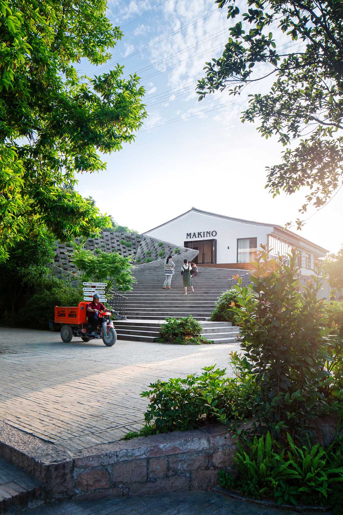 SpActrum adds swirls and cones that create two open platforms in a renovated pavilion in Wenzhou