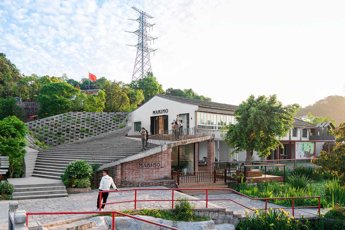 SpActrum adds swirls and cones that create two open platforms in a renovated pavilion in Wenzhou