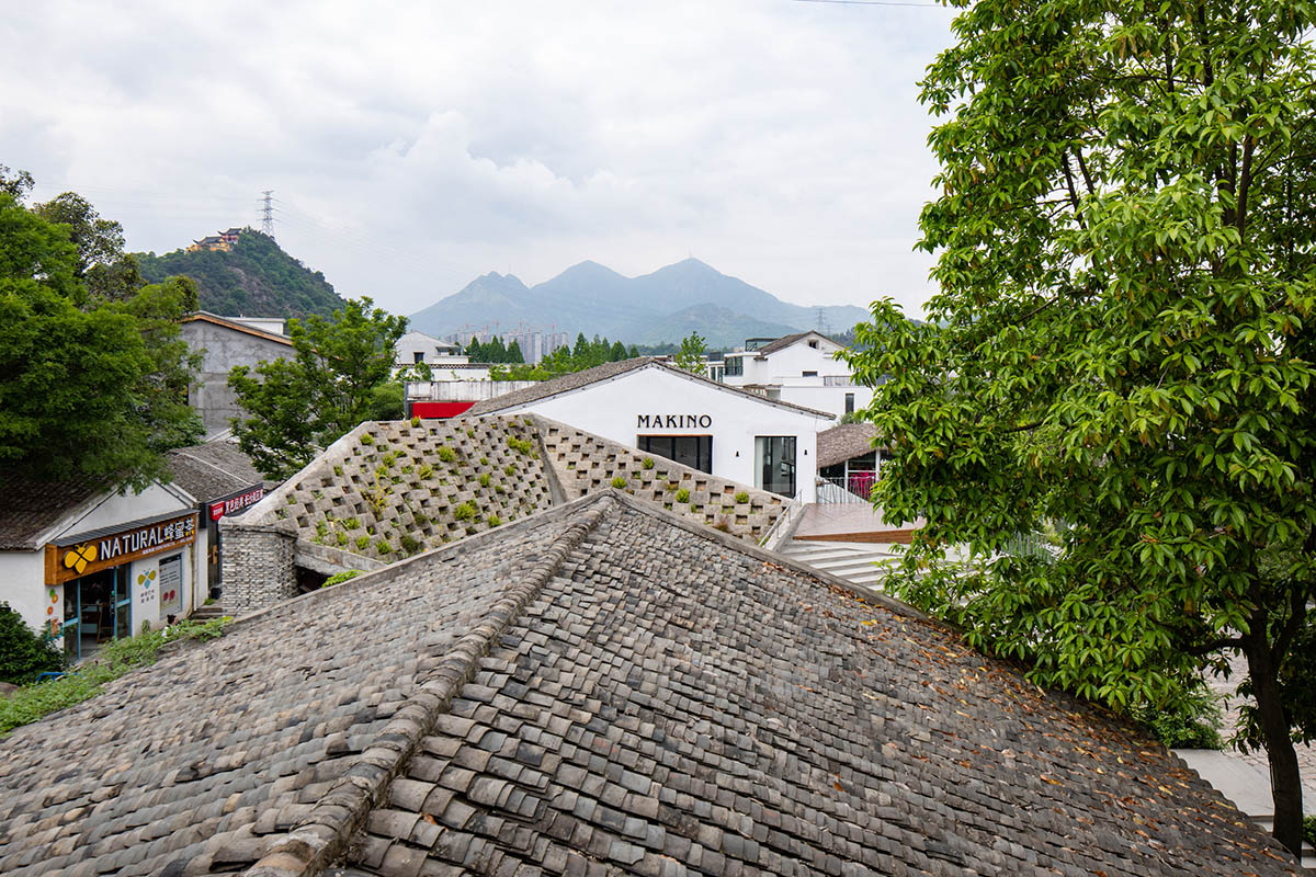 SpActrum adds swirls and cones that create two open platforms in a renovated pavilion in Wenzhou