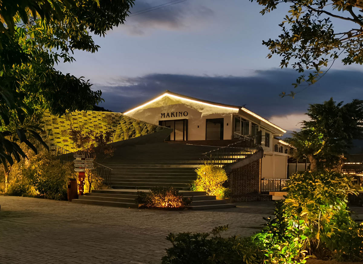 SpActrum adds swirls and cones that create two open platforms in a renovated pavilion in Wenzhou