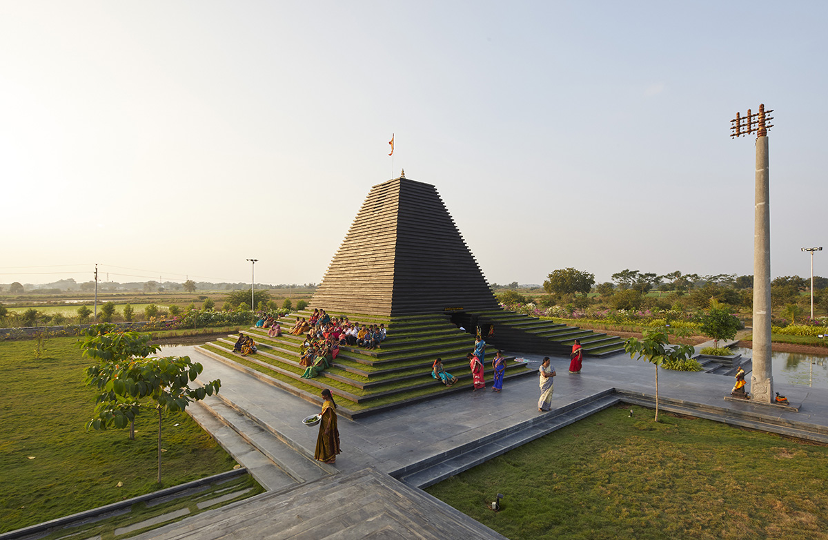 Sameep Padora & Associates completes Balaji Temple comprised of black limestone shrines in India