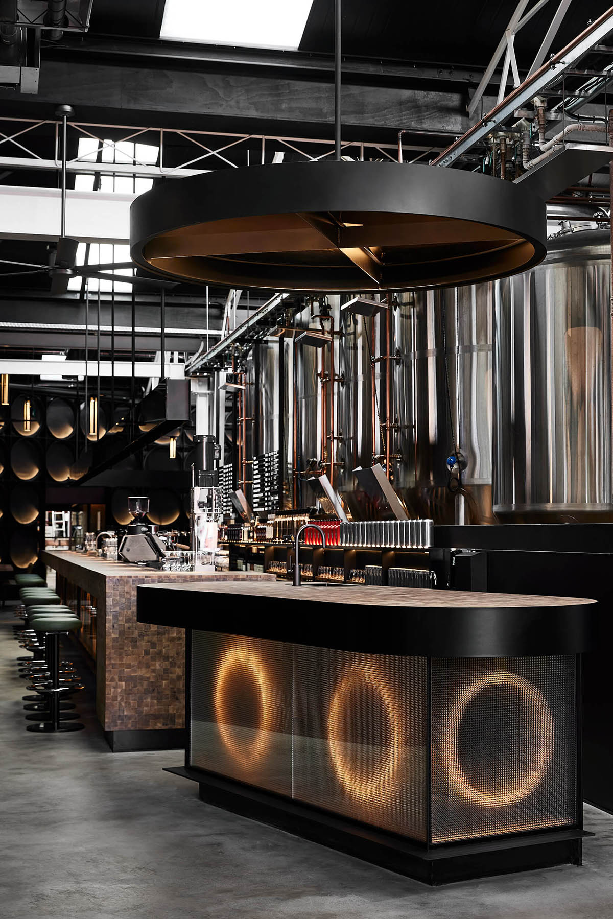 Splinter Society reflects the art of quality craft beer with dark tones within taproom in Glen Iris