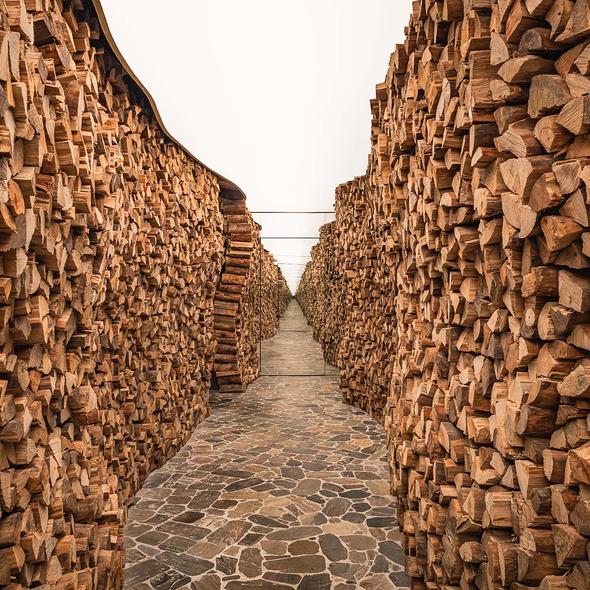 Spacemen creates cave-like restaurant that references to