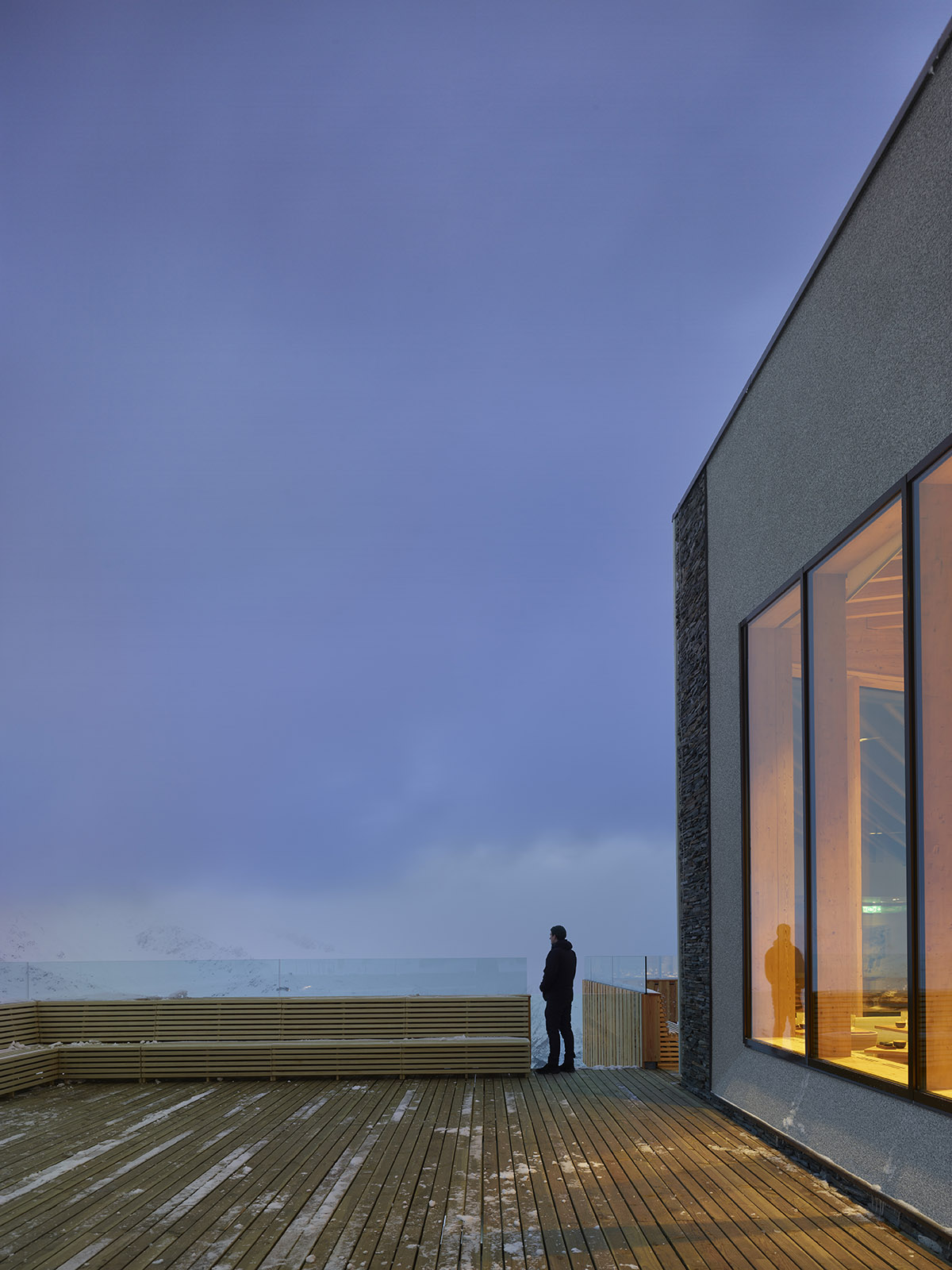 Studio Seilern Architects completes two gourmet restaurants on top of the Swiss Alps