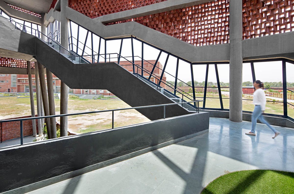 Zero Energy Design Lab built girls' hostel featuring free-standing façade in Gurugram, India