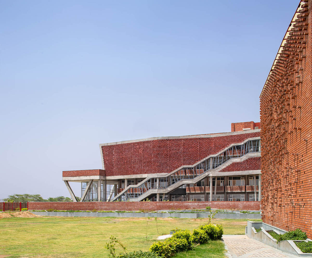 Zero Energy Design Lab built girls' hostel featuring free-standing façade in Gurugram, India