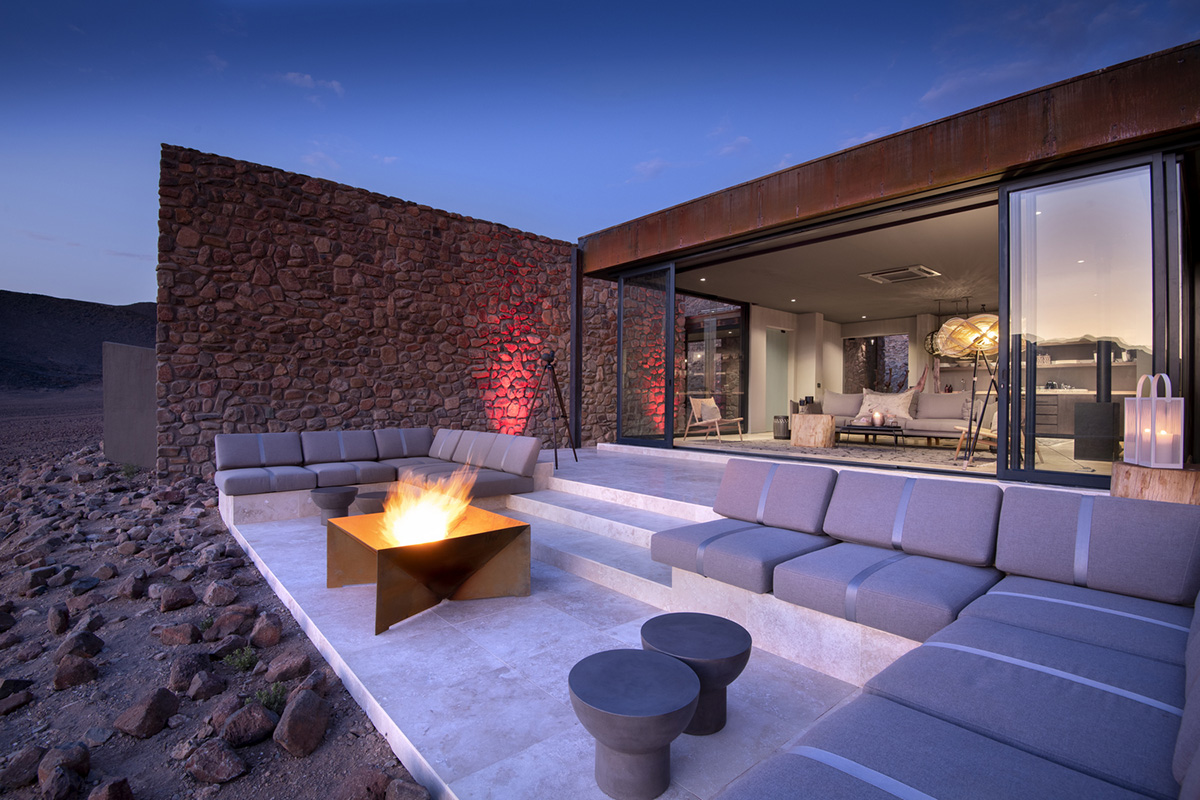 Fox Browne Creative and Jack Alexander design pavilion-like steel lodges on a desert of Namibia