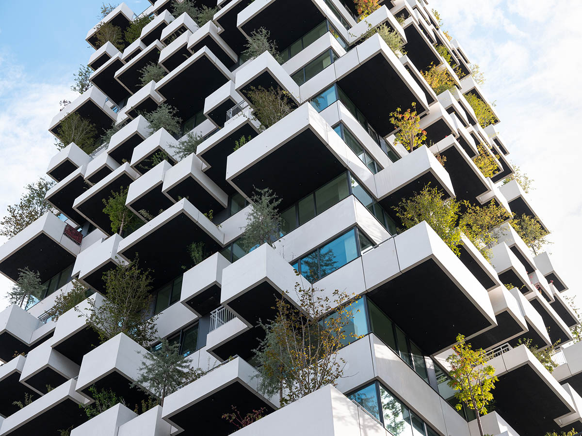 Stefano Boeri Architetti releases video documentary on the first Vertical Forest in social housing