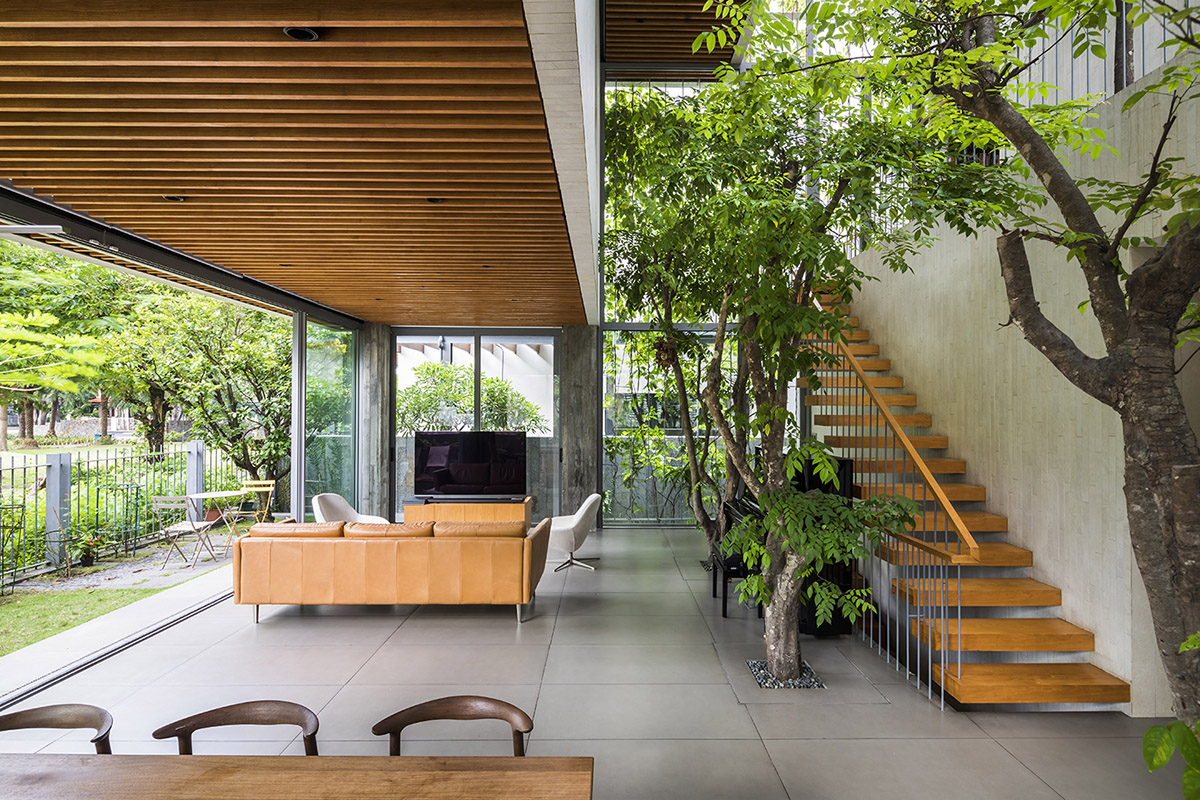 VTN Architects fills Stepping Park House with ivy plants and trees in Ho Chi Minh City