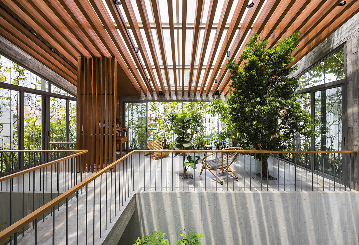 VTN Architects fills Stepping Park House with ivy plants and trees in Ho Chi Minh City