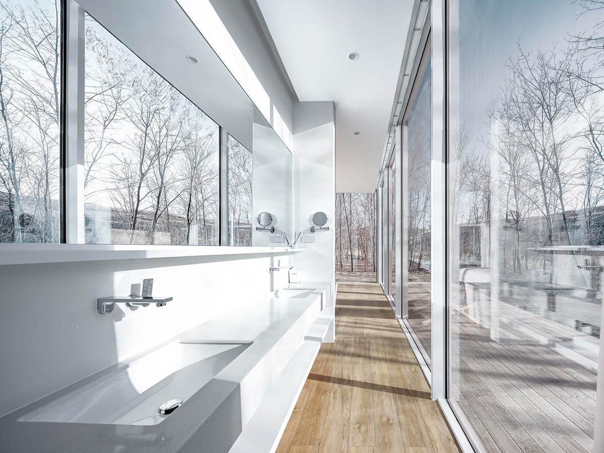 STUDIO QI built a boutique hotel with airy structures in an isolated oasis of Ningxia