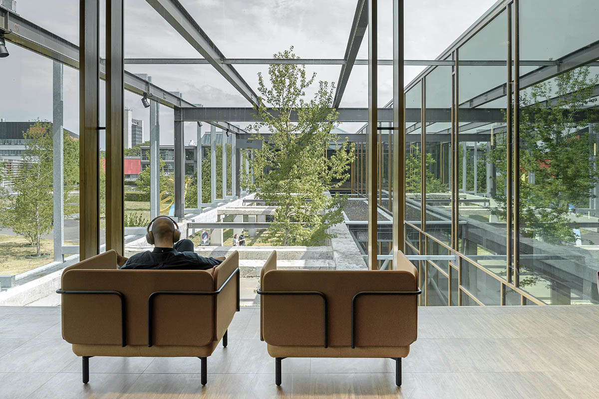 Civic Architects and VDNDP carve out Geo-faculty of ITC with four atria taking landscape inside 