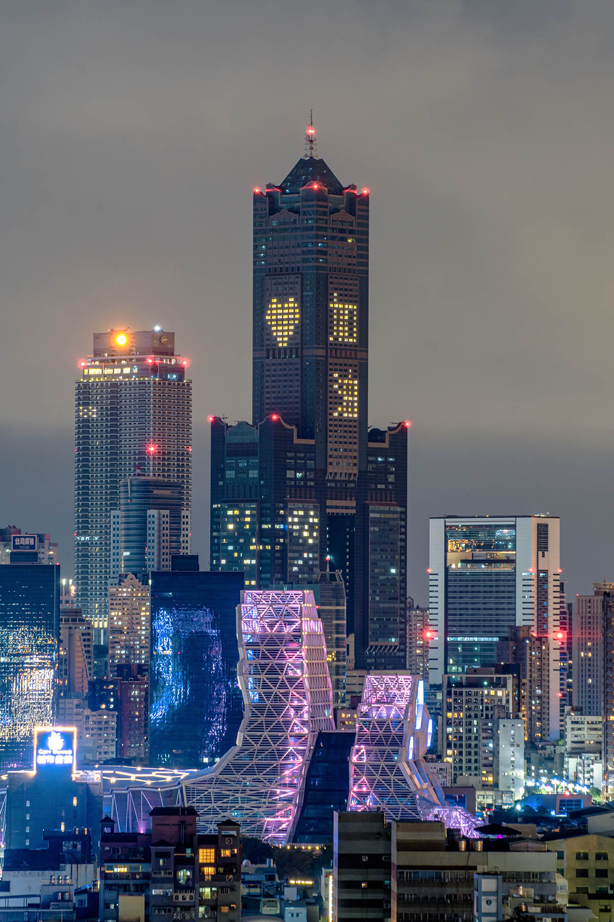 Manuel Monteserín designs pop music center inspired by the seabed in Taiwan