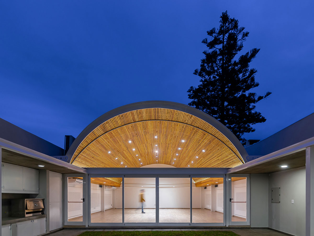 Irigoyen Navarro Arquitectos completes College of Professionals of the Surveyor complex in Santa Fe