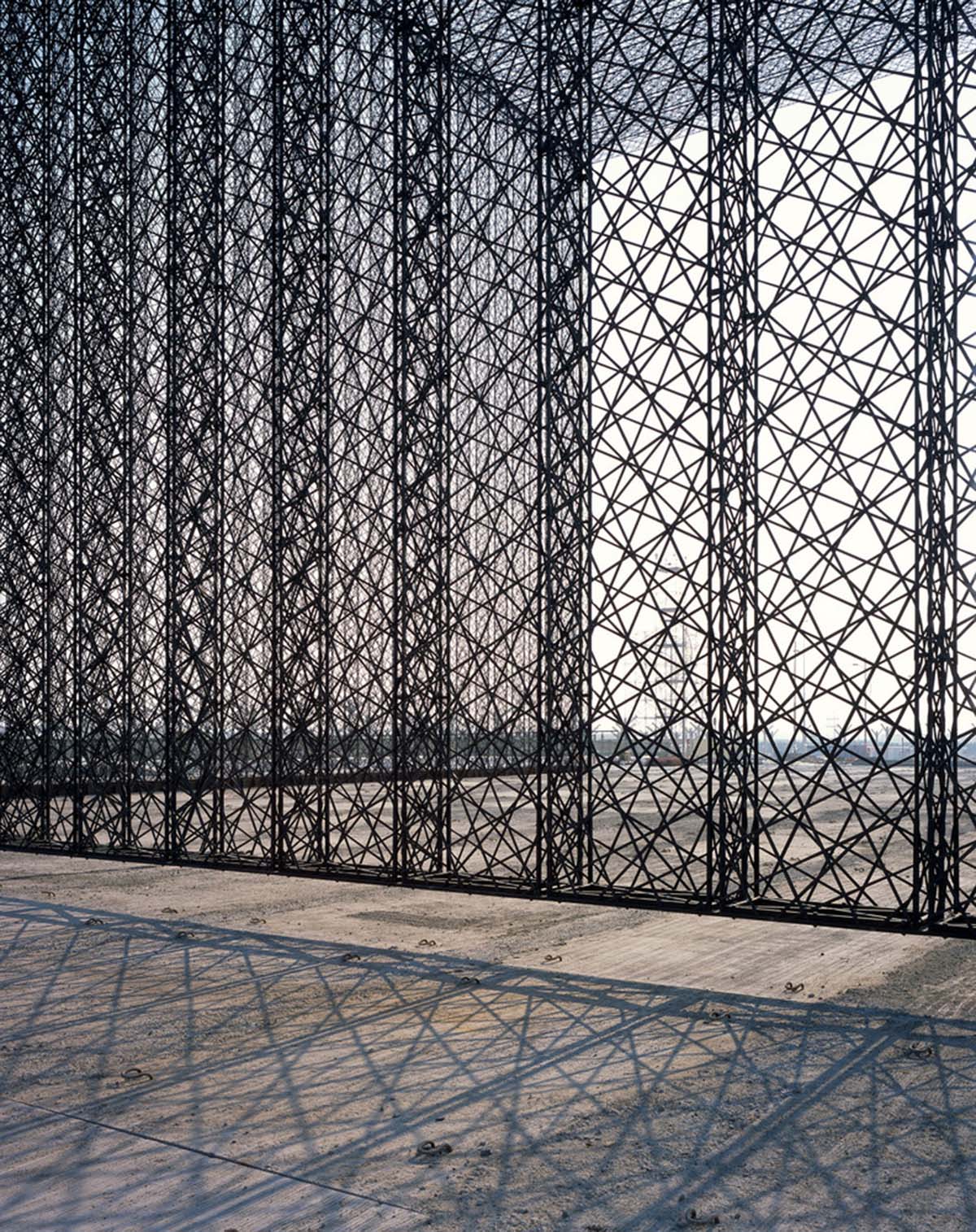 First images revealed for Asif Khan's gigantic entry portals at Expo 2020 Dubai