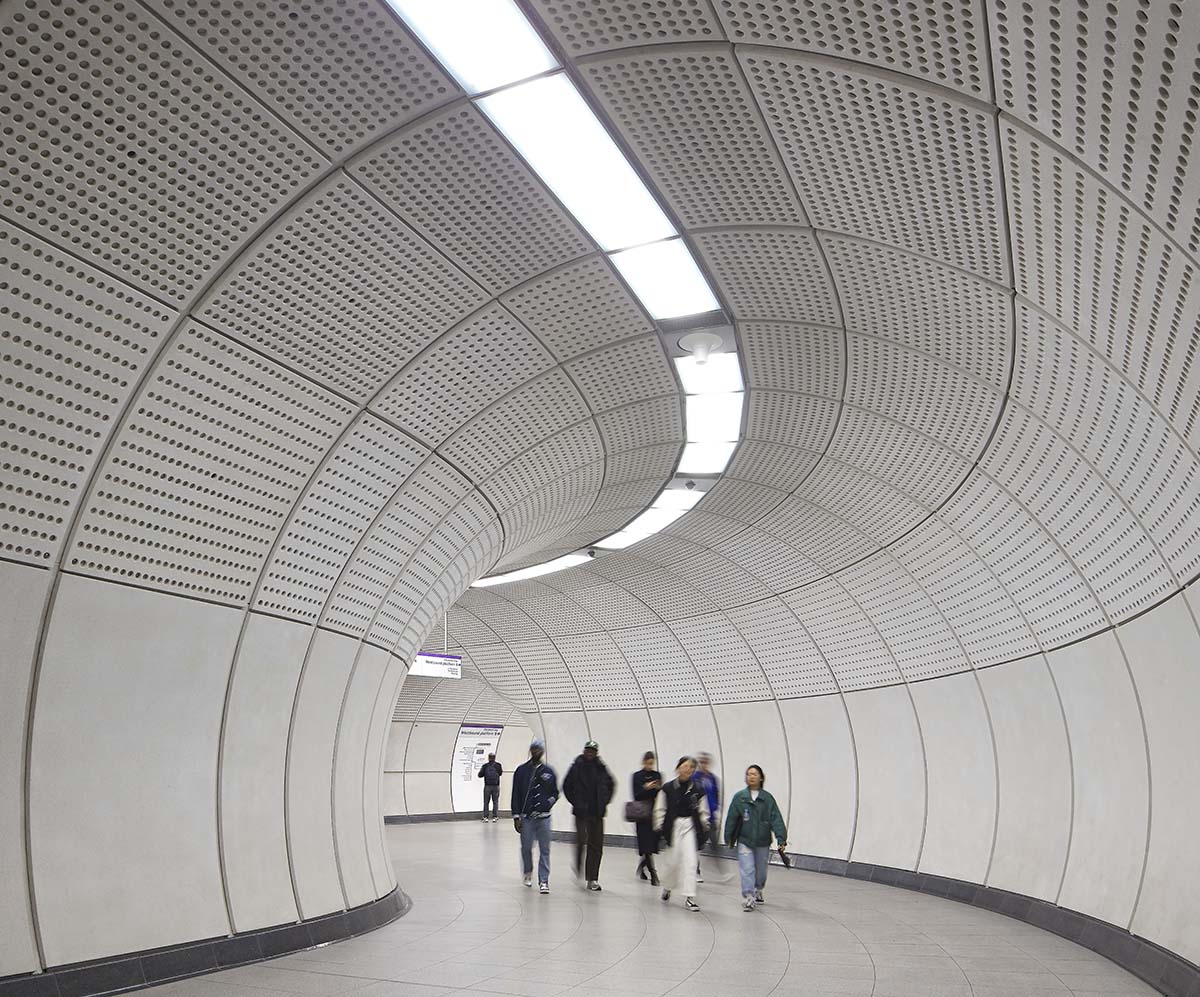 London’s Elizabeth Line wins 2024 RIBA Stirling Prize for Architecture