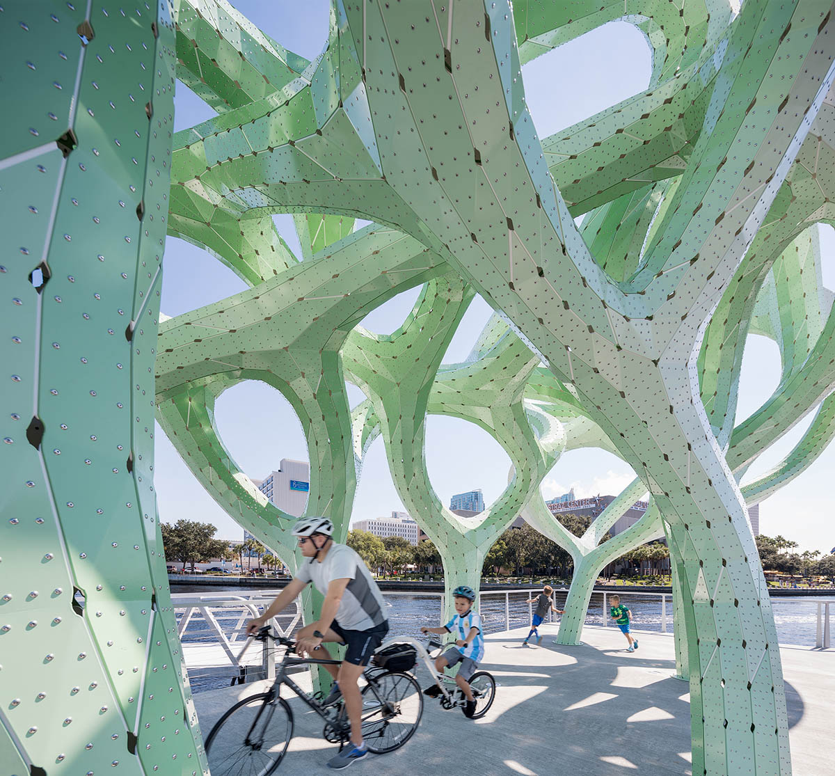 THEVERYMANY creates a tangled installation on a pier of Florida