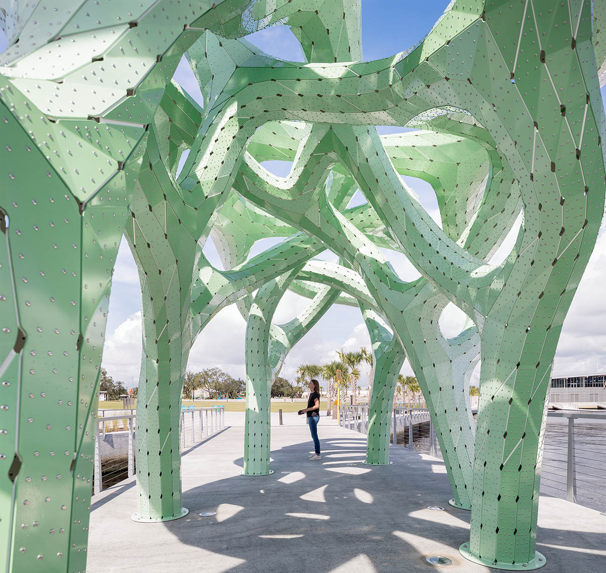 THEVERYMANY creates a tangled installation on a pier of Florida