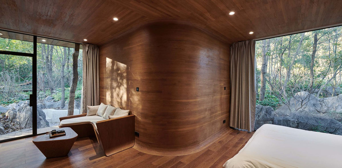 Four rounded spring huts by MONOARCHI disappear in Nanjing's woods 