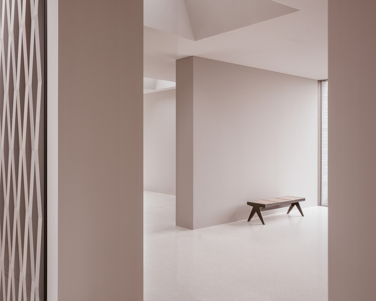 Think Architecture creates seamless transition for houses set in harmony with its natural surrounding