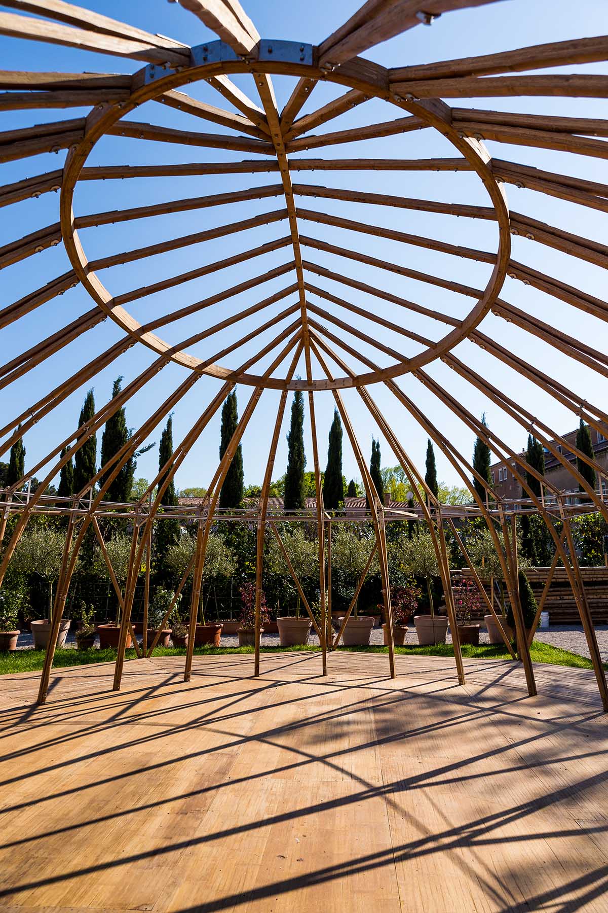 Simón Vélez and Stefana Simic present bamboo Majlis, a meeting place at the 2021 Venice Biennale